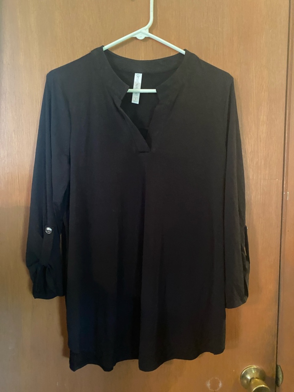 Black V-Notch Roll-Sleeve Blouse